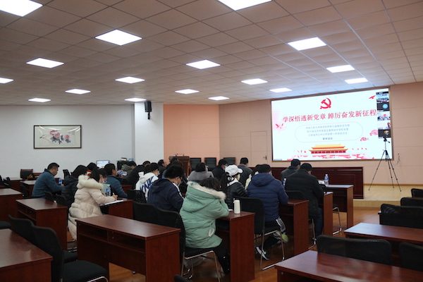 兰坪一中2.JPG